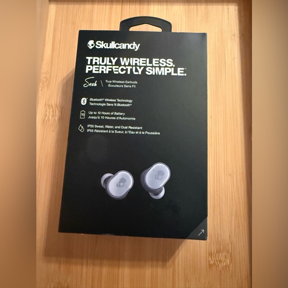 Skullcandy Truly Wireless Perfectly Simple Sesh Earbuds - Picture 1 of 4